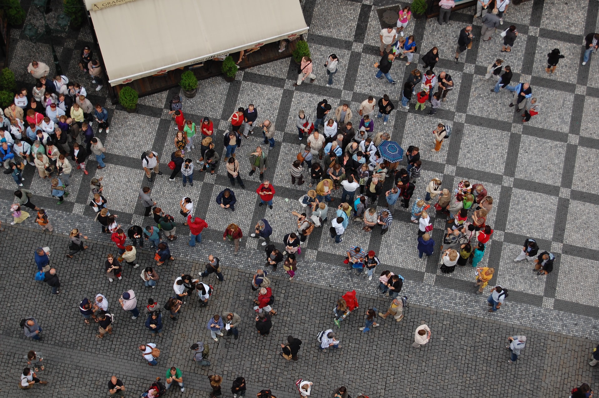 laszlo-d-FgCbCHipDIE-unsplash