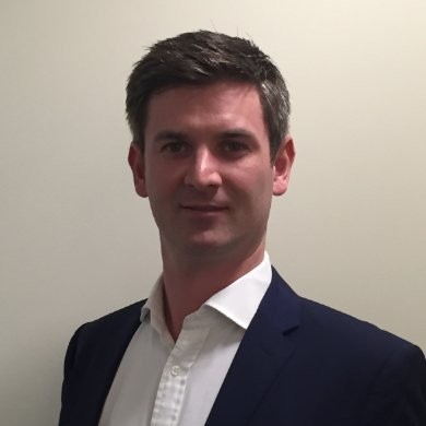 Jonathan Knight headshot